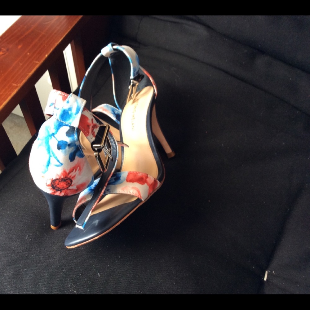 Nary heeled sandals